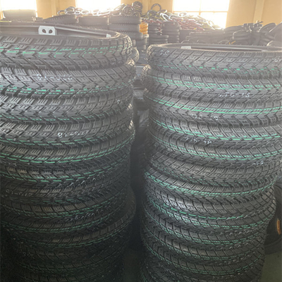 18 x 2.75 오토바이 타이어 생산 용량 하루에 5000 pcs