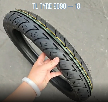 용납 가능한 OEM 90/90-18 선행 구조와 슈퍼 팩터에서 타이어