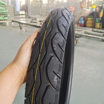 35%-55% 고무 함유 Tubeless 오토바이 타이어 80/90--17와 OEM 허용