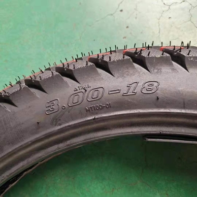 직접 오토바이 타이어 교환기 3.00-18 20000 KM 작업 기간과 시간 25 일 이내에
