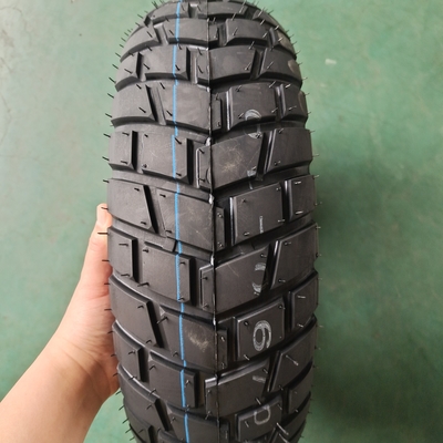 130/90-10 OEM 용납 및 뛰어난 성능의 Natrual 고무 오토바이 타이어
