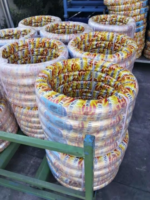 오토바이 타이어 17 인치 오토바이 심층 디자인 생산 용량 하루에 5000 pcs