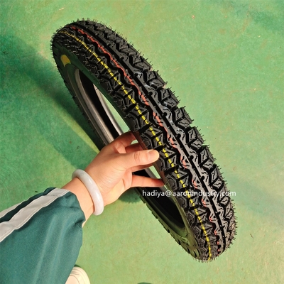 300/18 모터사이클 타이어 가우치 3.2/3.4KG 멕시코 시장용 중량 설계