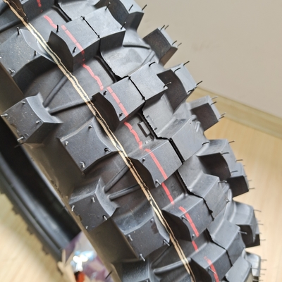 OEM 4.10-18 110/100-18 오토바이 타이어 바퀴 35% 고무 함량