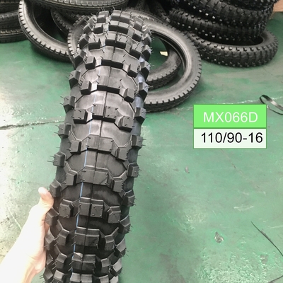 350kg 용량 110/90-16 110/90/16 오프로드 운전용 무관공 모터사이클 타이어