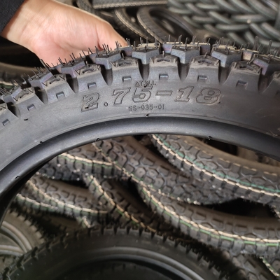 LLantas Kenda Para Moto 275x18 로딩 포트 칭다오 포트 타이어 오토바이 275x18 2.9KG