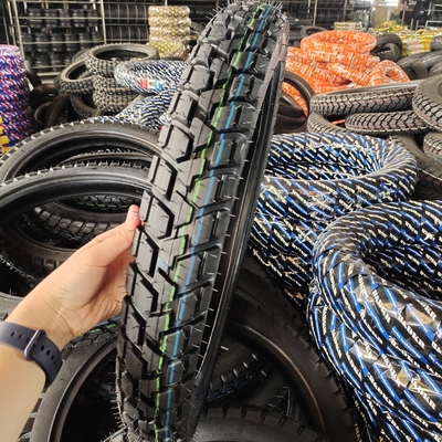 최고 순위 275x18 300x18 90/90-18 오토바이 타이어 속도 150km/h 플라이 속도 6PR/8PR
