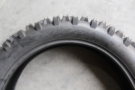 TL 6.8KG 140/80-18 140/80/18 140 80 18 중국 고무 모터사이클 타이어 칭다오 항구