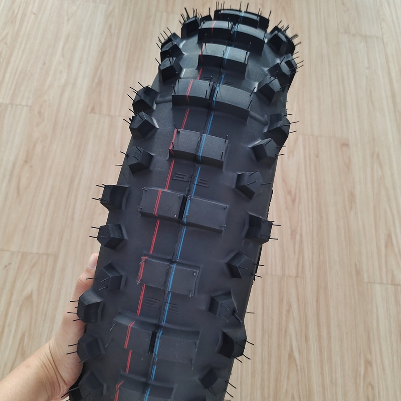 140/80-18 140/80/18 140/80 R18 북미 시장용 중국 고무 모터사이클 타이어