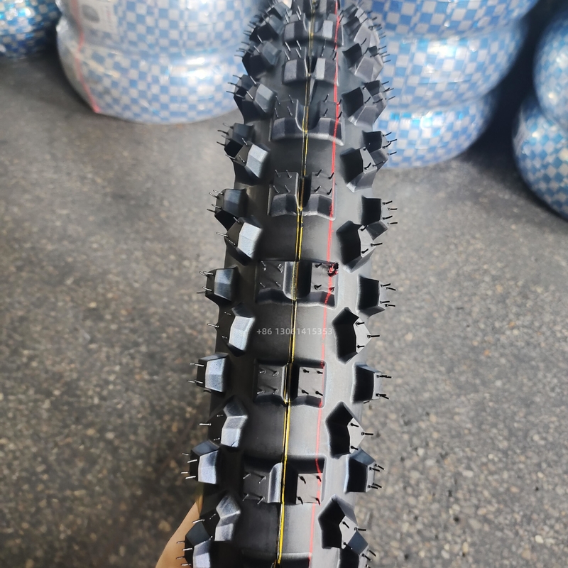 90/90-21 90 90 21 자동차 타이어 무게 4.1kg, 고무 함량 35%~55%