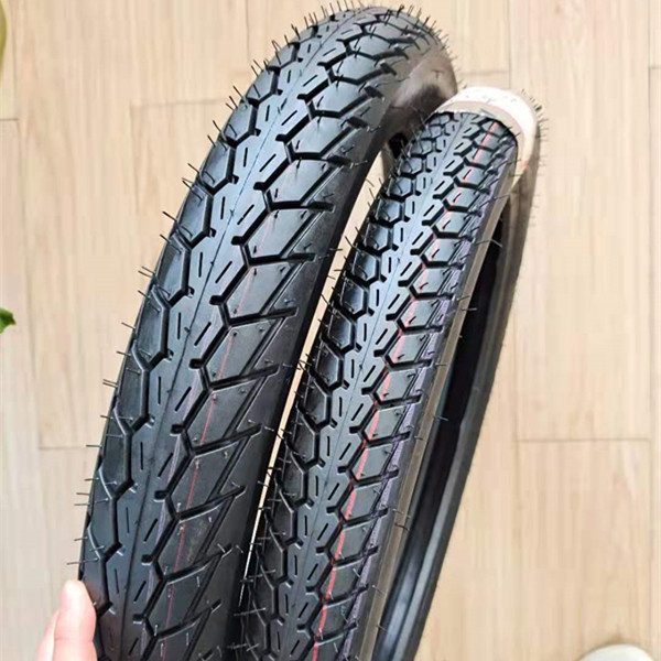뚱뚱한 타이어 중동 모터 전기 모터사이클 10000W 전력 및 70/100-17 타이어 크기