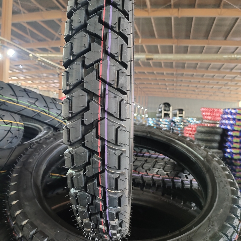 최고 순위 275x18 300x18 90/90-18 오토바이 타이어 속도 150km/h 플라이 속도 6PR/8PR