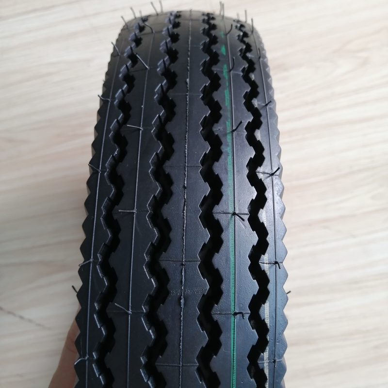 20000 KM 작업 시간 및 하루에 5000 pcs 4.00-8 모터사이클 타이어 생산 용량
