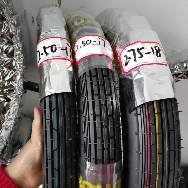 250-17 275-18 20000 KM의 오토바이 타이어 사용 기간 및 타이어 케이스
